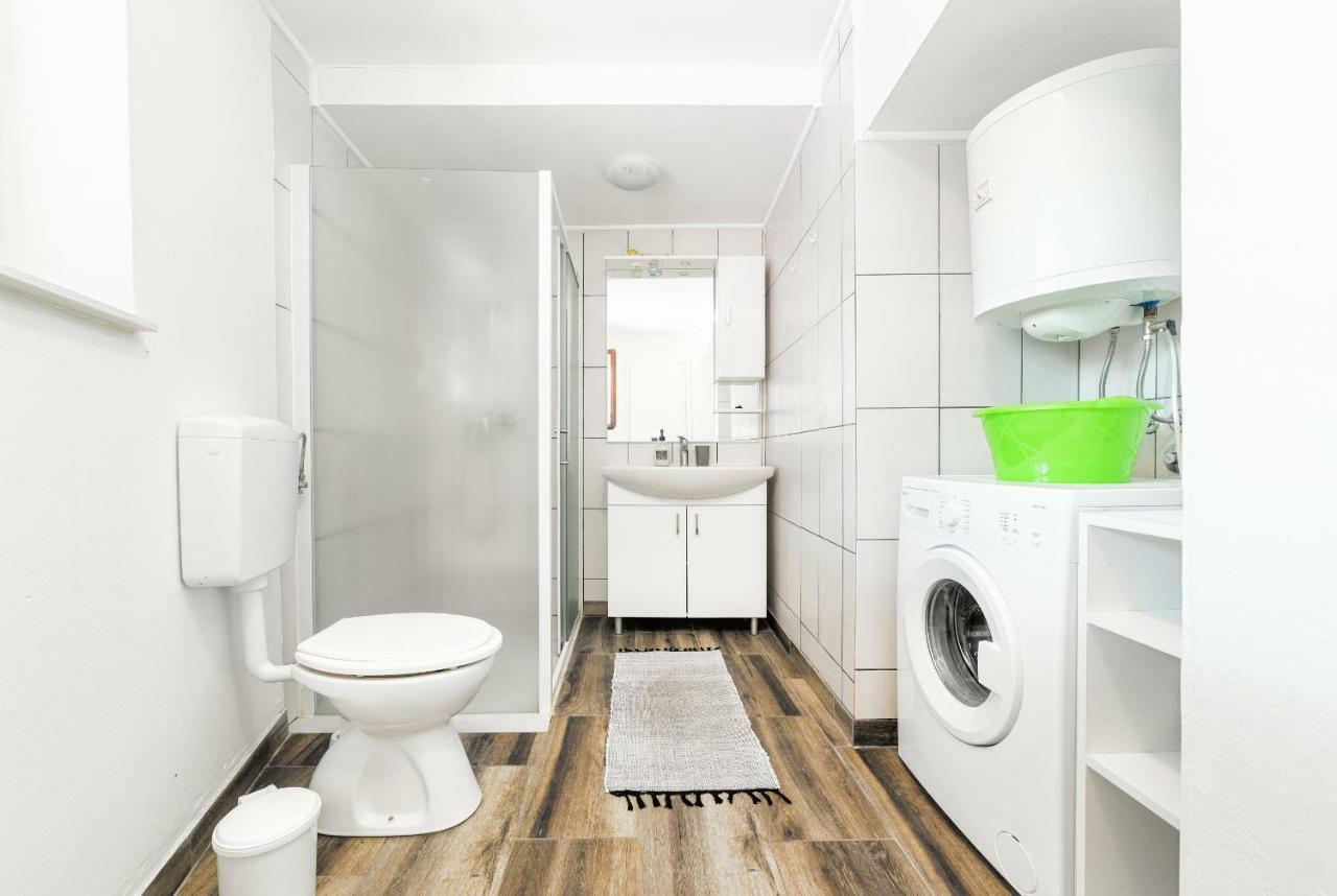 Appartement Jere à Tribalj Extérieur photo
